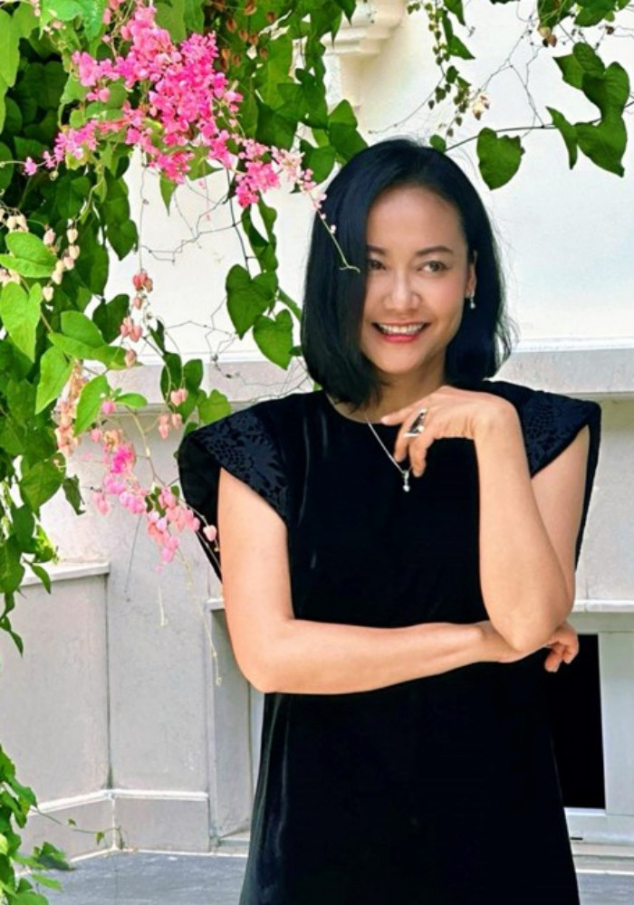Diễn viên Hồng Ánh tuổi 49 lạc quan sau biến cố sức khỏe, viên mãn bên chồng CEO - 4