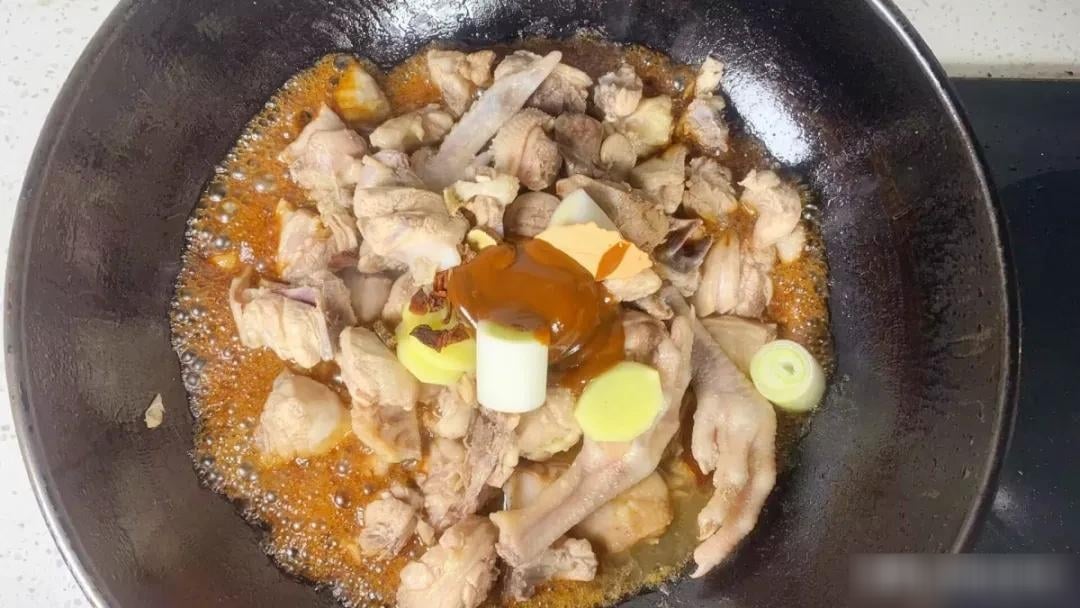 Loại thịt hoàn hảo cho mùa hè, ít dầu mỡ hơn thịt bò, giàu protein, hầm cách này mềm mại, đậm đà - 3