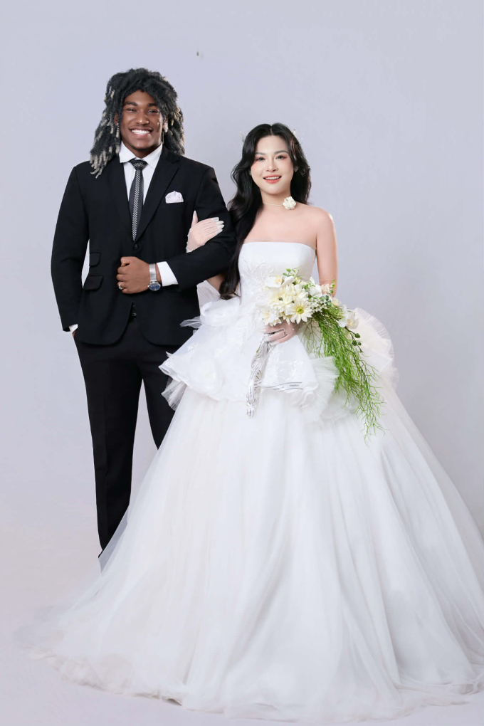 Mai và Brayan Prince. Ảnh: NVCC