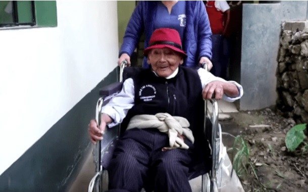 Cụ Marcelino Abad qua đời ở tuổi 125 tại một viện dưỡng lão ở Peru.