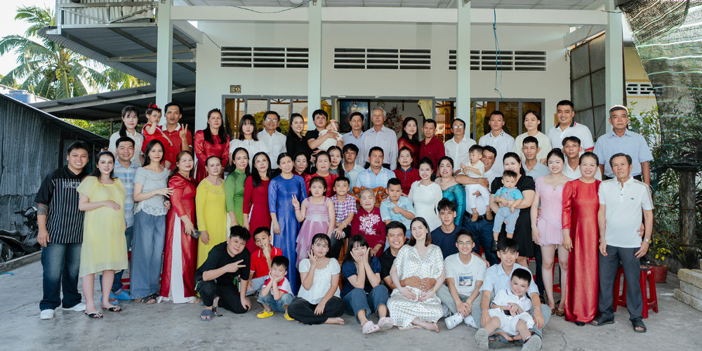 Đại gia đình cụ Quý 