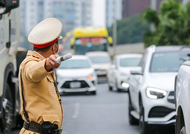 Công an Hà Nội thông báo cấm, hạn chế phương tiện tại nhiều tuyến đường từ từ 11-13/5. Ảnh minh họa: TL