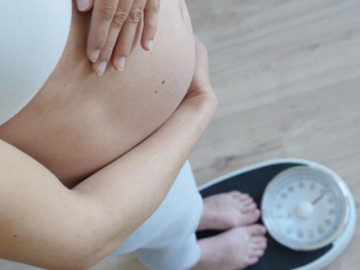 7 lời khuyên của bác sĩ giúp kiểm soát cân nặng khi mang thai
