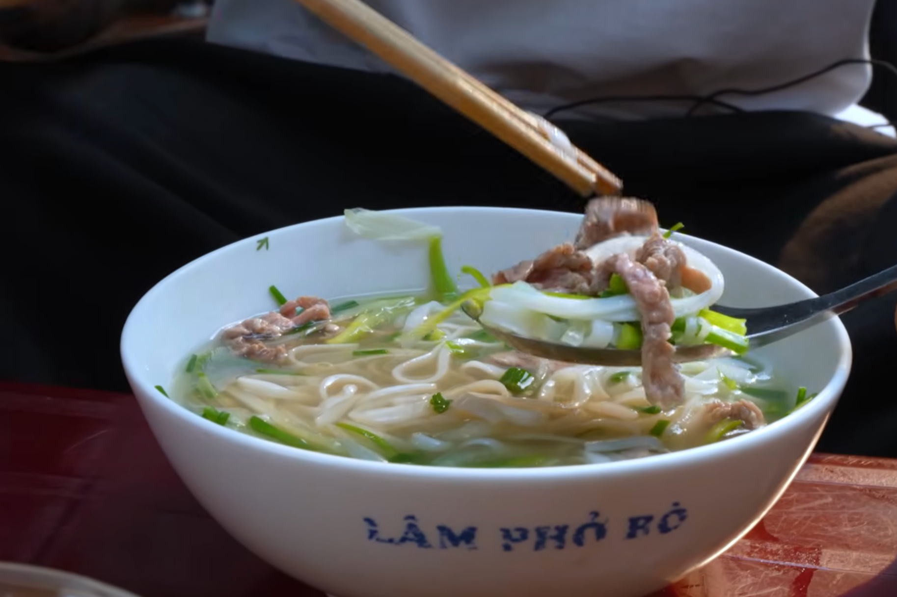 Nguồn: YouTube IN THE KUT