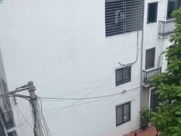 Nhà riêng trong ngõ trục đường Đại Lộ Thăng Long tăng vọt