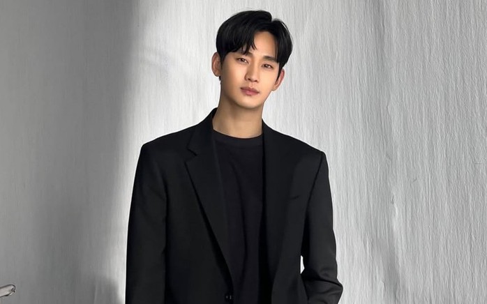 Kim Soo-hyun thiệt hại nặng nề vì bê bối