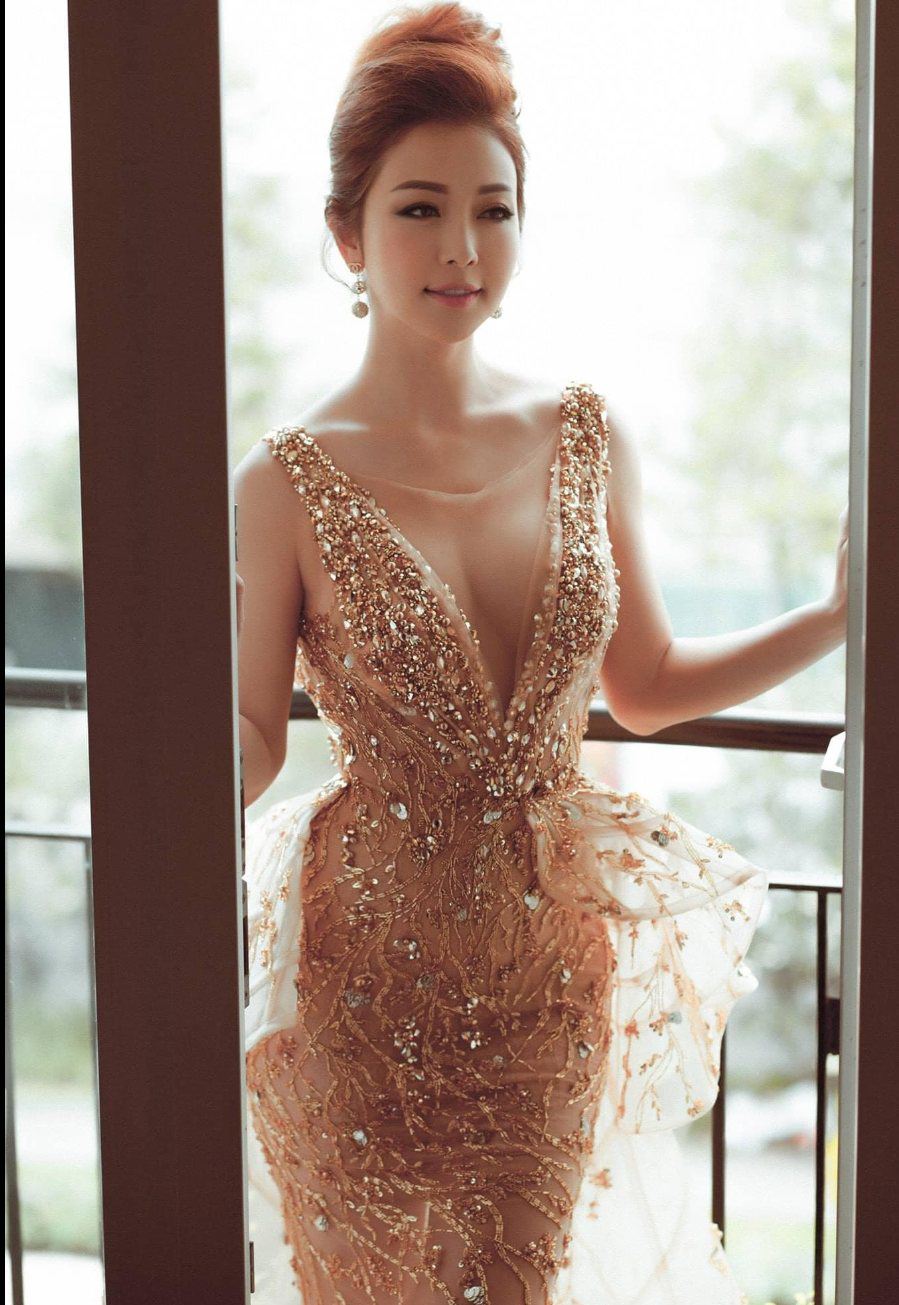 3 bí quyết amp;#34;chống giàamp;#34; của Jennifer Phạm - 2