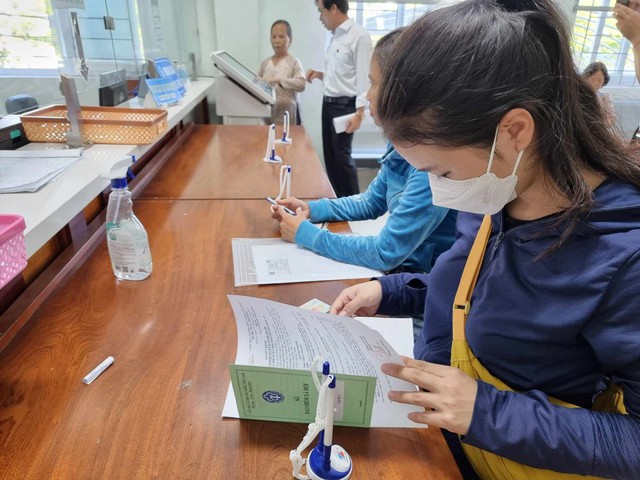 Tham gia bảo hiểm xã hội, người dân được hưởng nhiều quyền lợi theo quy định. Ảnh minh họa: TL