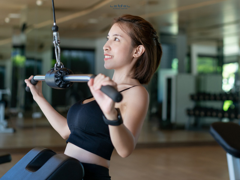 Bài tập tăng cường cơ bắp có tác dụng kích thích xương phát triển.