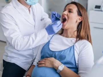 Vì sao mẹ bầu không nên chủ quan khi bị viêm nha chu?