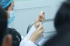 Từ 1/7/2026, nhiều sinh viên và học viên theo học ngành y học dự phòng cùng một số ngành thuộc khối sức khỏe sẽ được hưởng chính sách hỗ trợ theo quy định tại Luật Phòng bệnh và Nghị định 165 hướng dẫn thi hành luật.