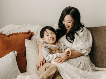 Nghề làm mẹ cho con nhà giàu kiếm 80.000 NDT mỗi tháng