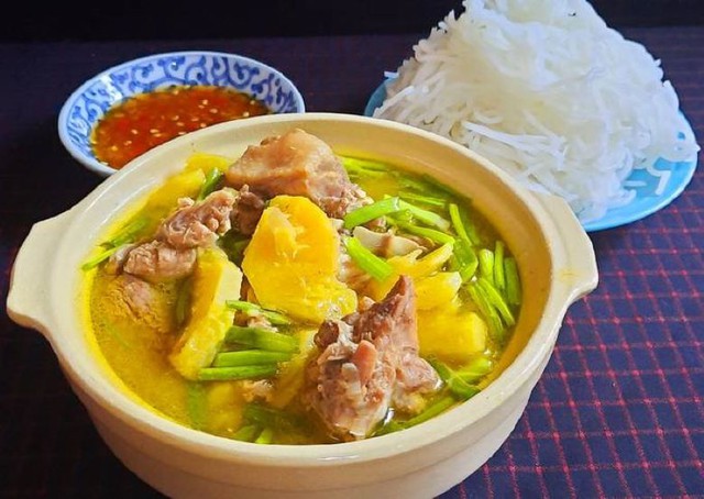 Vịt nấu dứa ngày hè vừa mát vừa thơm ngon.