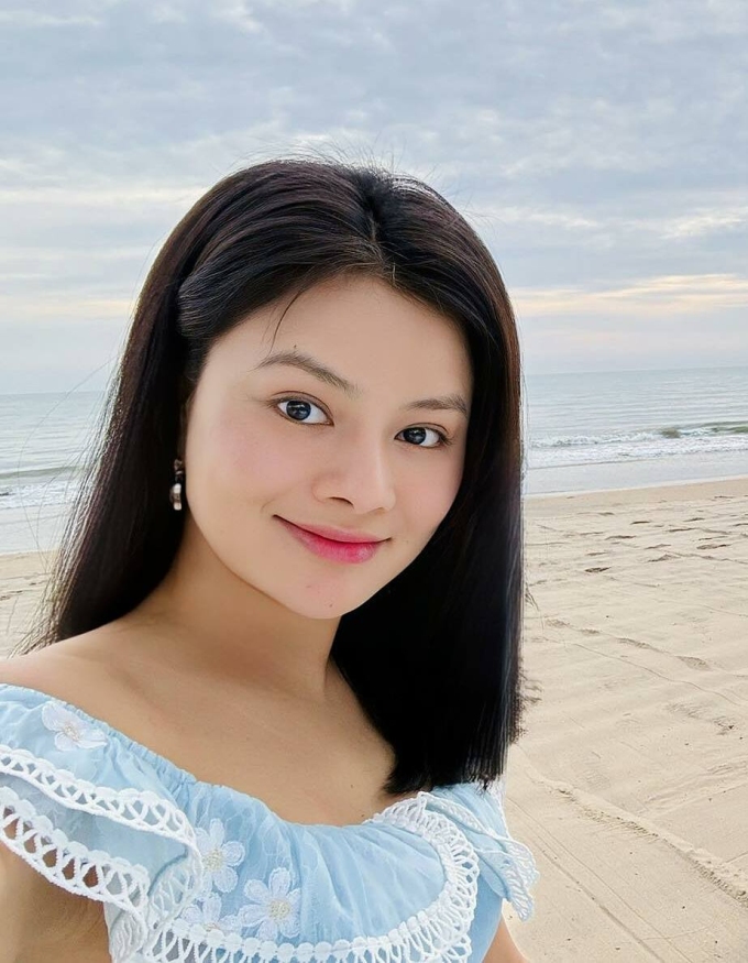 Vũ Thu Phương trong chuyến đi chơi biển hồi tháng 2. Ảnh: Nhân vật cung cấp