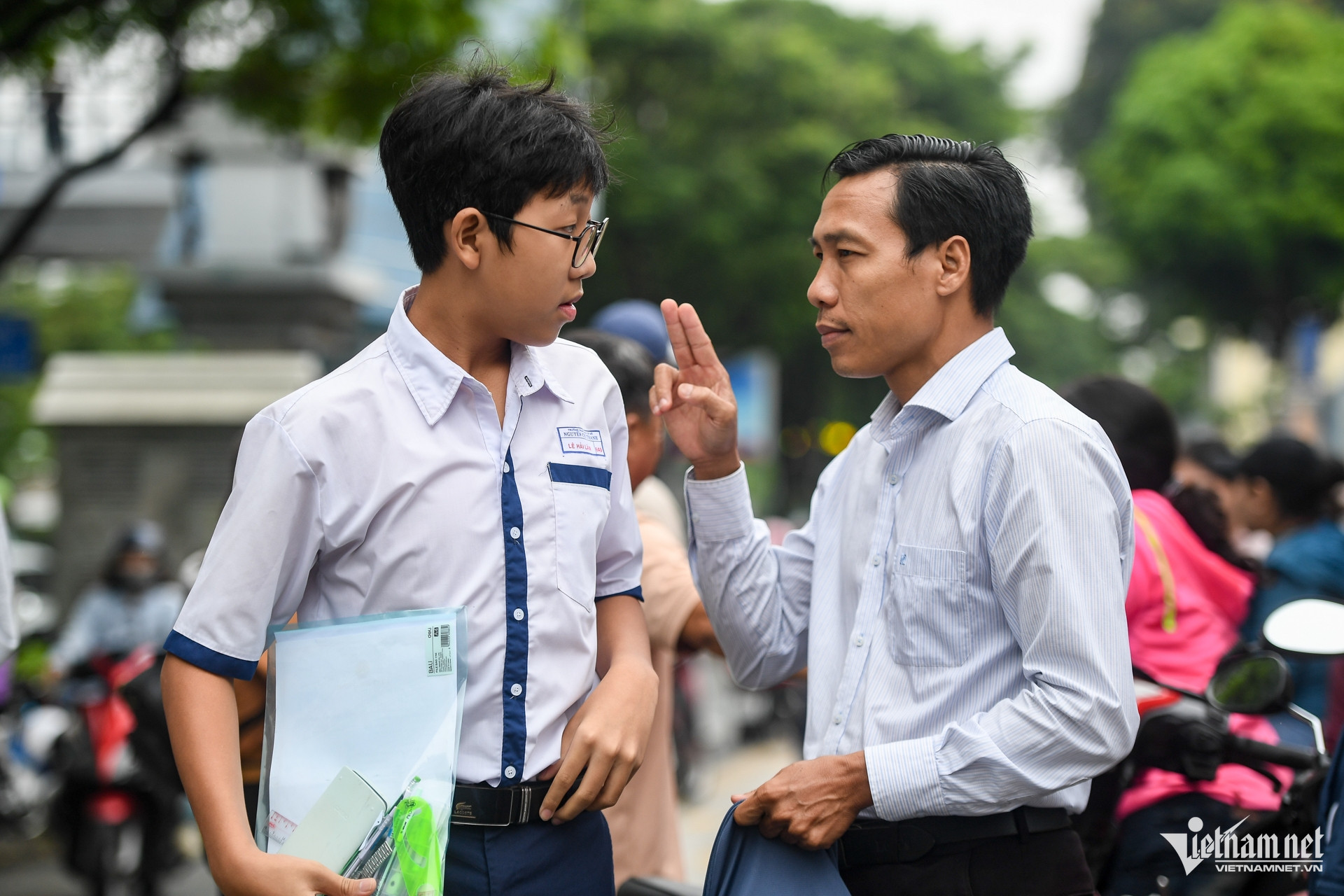 Một mình trong phòng thi, nam sinh TPHCM quyết tâm chinh phục kỳ thi lớp 10 - 5