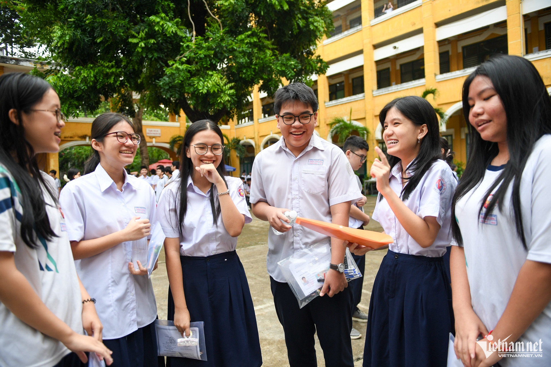 Một mình trong phòng thi, nam sinh TPHCM quyết tâm chinh phục kỳ thi lớp 10 - 8