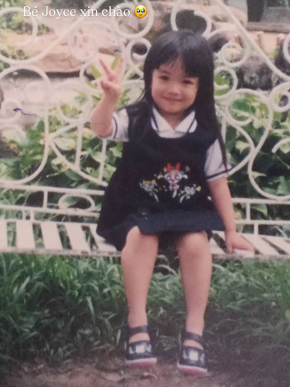Joyce Phạm - con gái đại gia Minh Nhựa - xinh xắn với đôi mắt to tròn và cặp má bánh bao. Cô vừa gây chú ý khi công bố mang thai em bé thứ 5 ở tuổi 27.