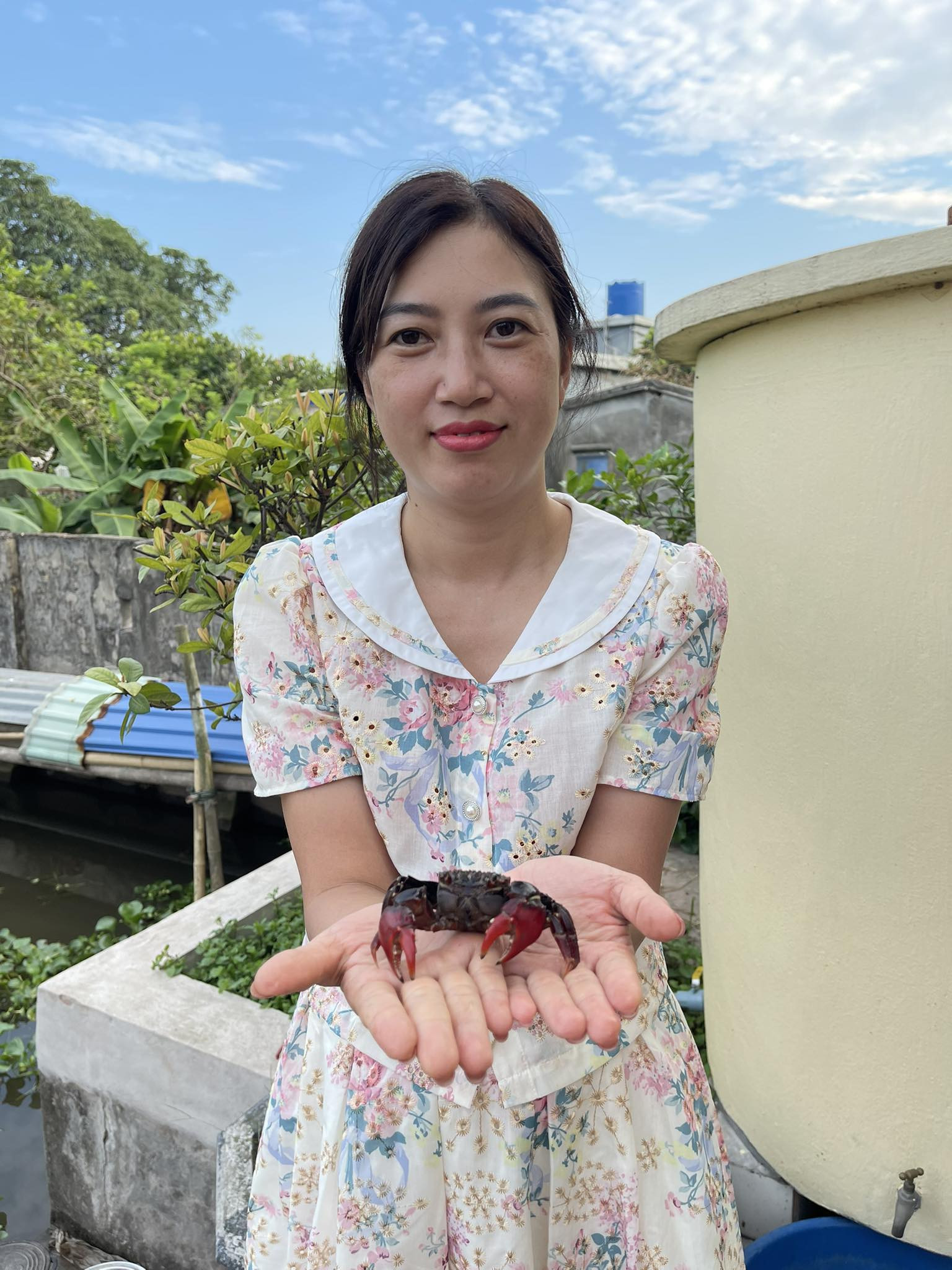 Đặc sản amp;#34;chui lên từ lòng đấtamp;#34; ở Ninh Bình nấu canh ngon, vị ngọt như cua đồng - 1