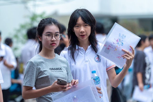 Cập nhật gợi ý đáp án đề thi
môn Sinh học tốt nghiệp THPT 2026 tất cả mã đề (Ảnh minh họa).