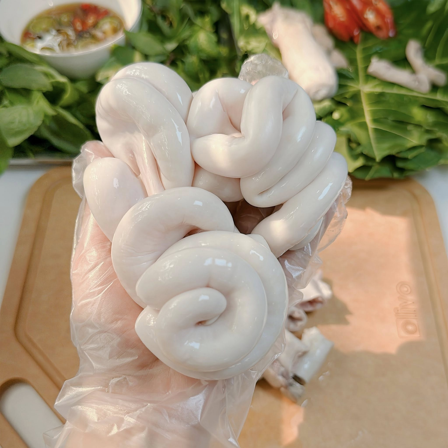 Luộc tràng lợn bao nhiêu phút thì chín? Cách luộc tràng lợn không bị hôi - 1