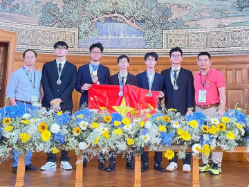 Cả 5 học sinh Việt giành huy chương Olympic Vật lý châu Âu