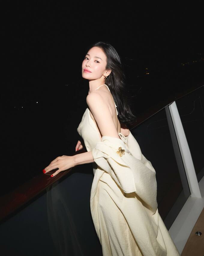 Song Hye Kyo ở sự kiện hôm 20/6 tại Pháp. Ảnh: Instagram Song Hye Kyo