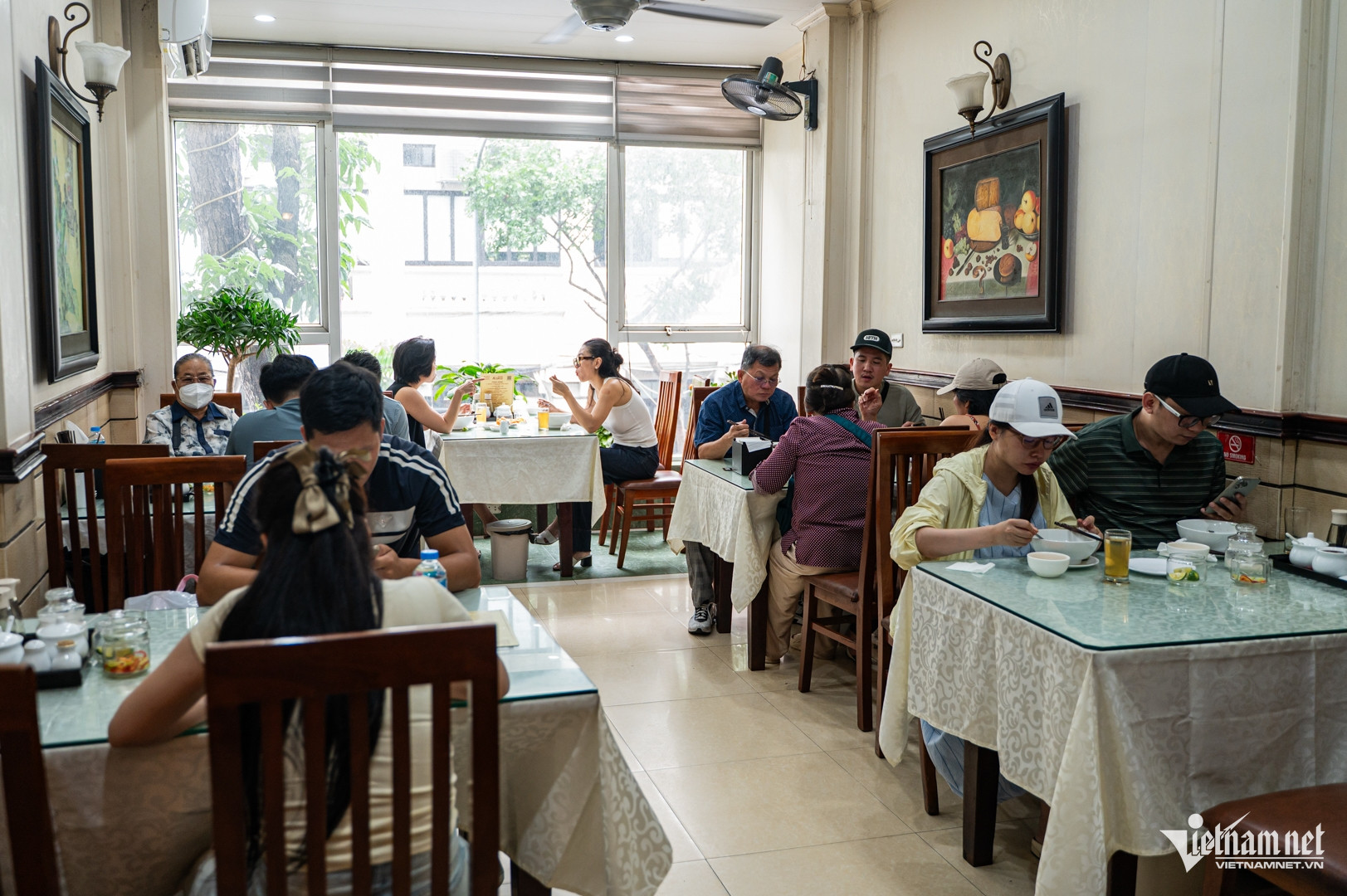 5 quán phở gà Michelin ở Hà Nội, có nơi bị chê đắt vẫn đông kín khách - 2
