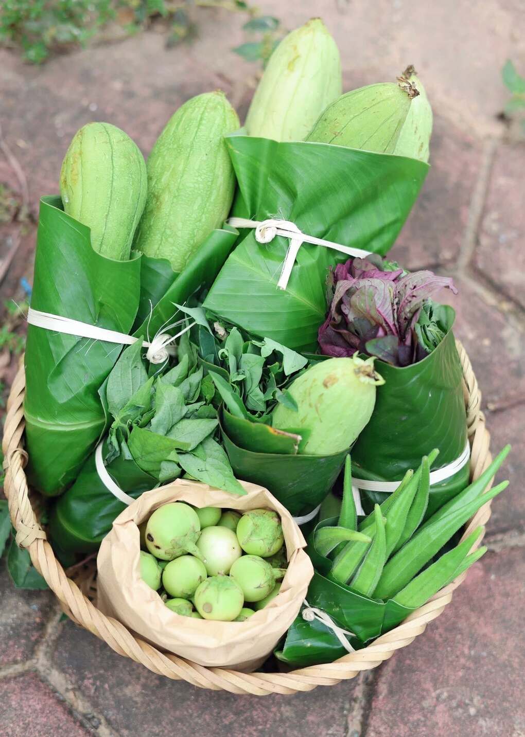 9X Hà Nội phủ xanh bãi đất trống, vài ngày lại bó rau tặng hàng xóm - 11