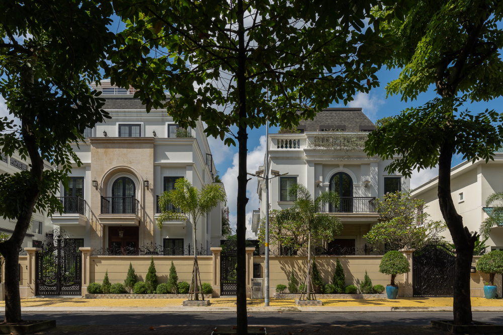 Không gian biệt thự 120 m2 của vợ chồng Diễm My 9X - 1