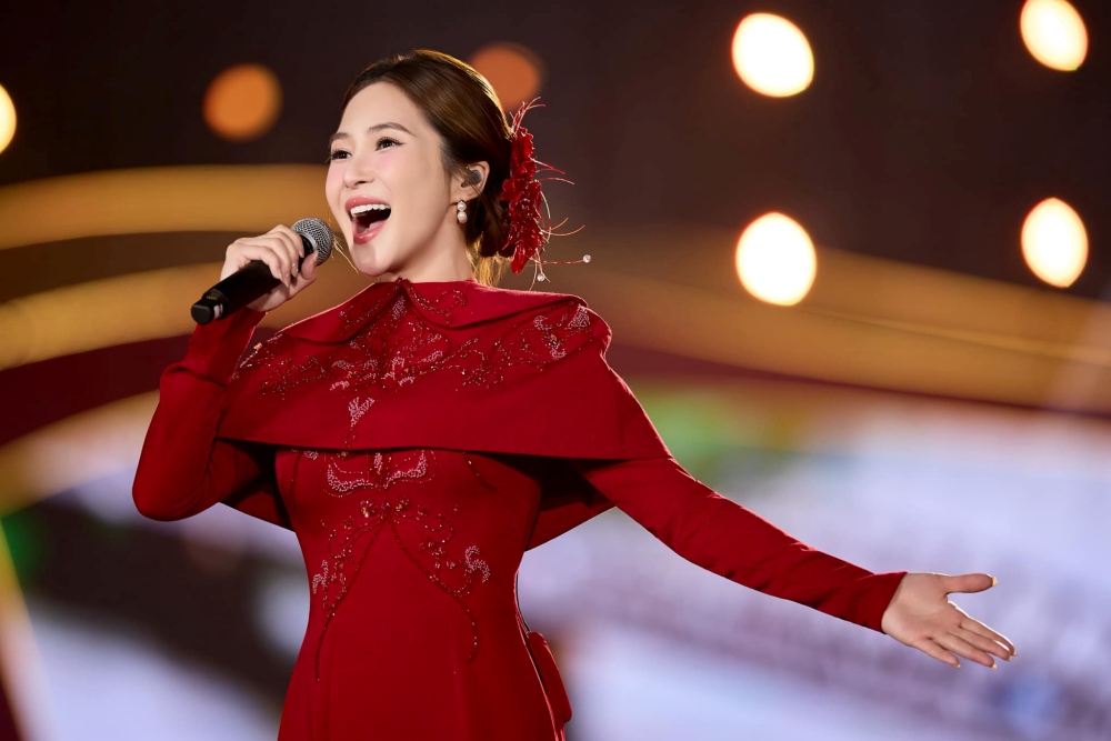 Đỗ Bảo làm đạo diễn đưa âm nhạc hàn lâm xuống phố, Hương Tràm, Hoàng Hải góp giọng - 3