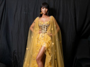 Thời trang Sao - H'Hen Niê chiếm trọn spotlight với màn hoá thân thành nữ thần ánh sáng tại Tuần Thời trang Quốc tế Việt Nam 2026