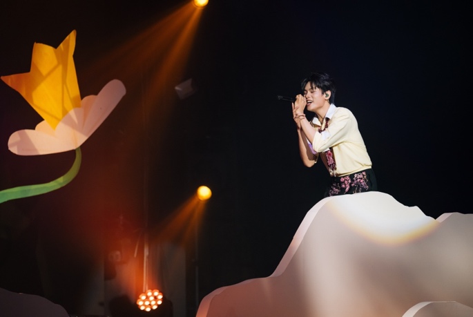 Những khoảnh khắc đẹp trong live concert Từng ngày của buitruonglinh tại Hà Nội.