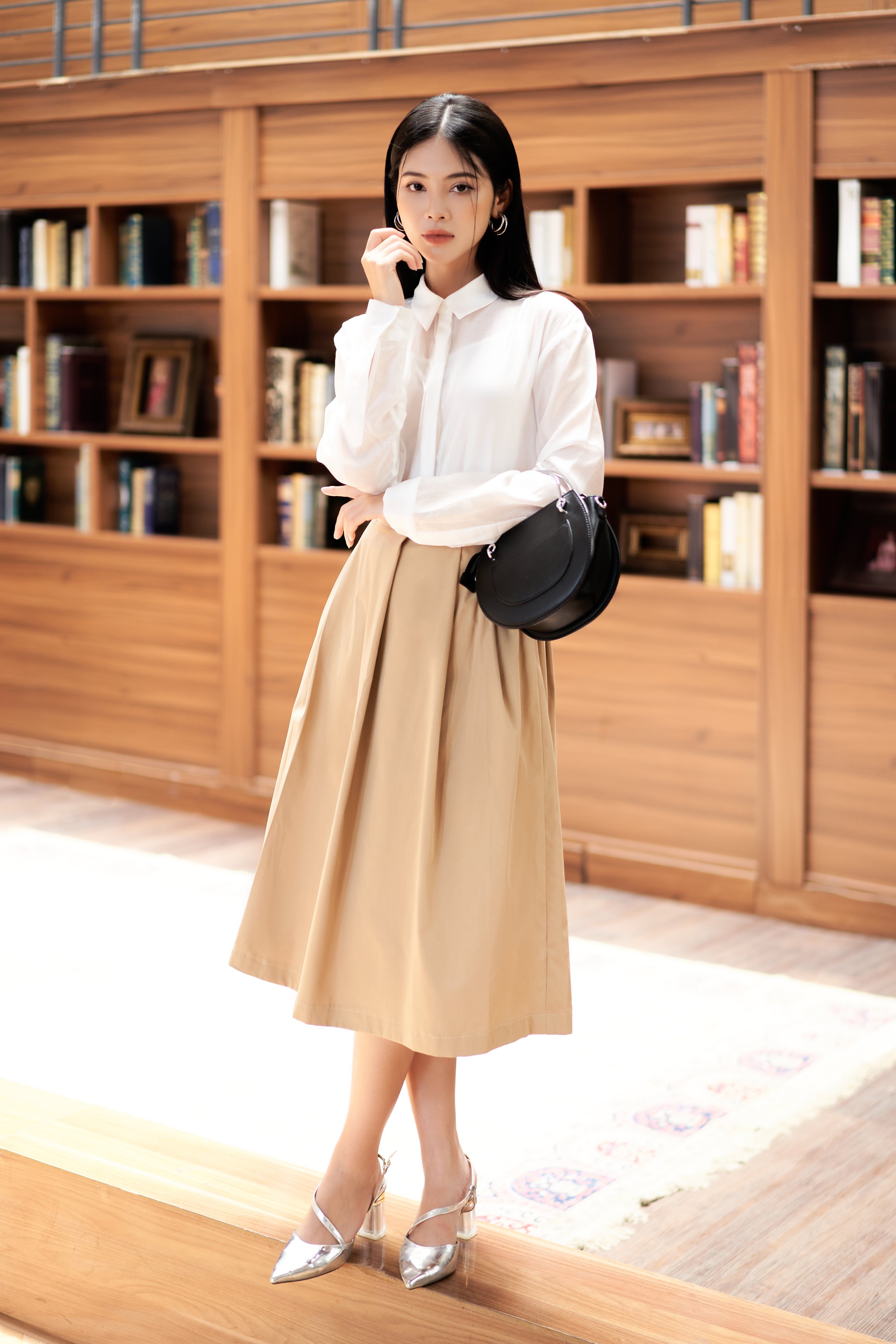 U40 không muốn bị gọi là amp;#34;bà côamp;#34;: Hãy bớt mặc đen trắng và xám, chuyển sang 4 màu này amp;#34;hackamp;#34; tuổi rõ rệt - 2