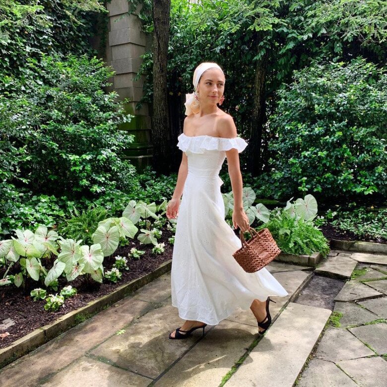 Nghỉ lễ đi du lịch không cần mang cả tủ đồ, chỉ cần 3 outfit này lên hình amp;#34;sống ảoamp;#34; cực đẹp, đi đâu cũng được - 5