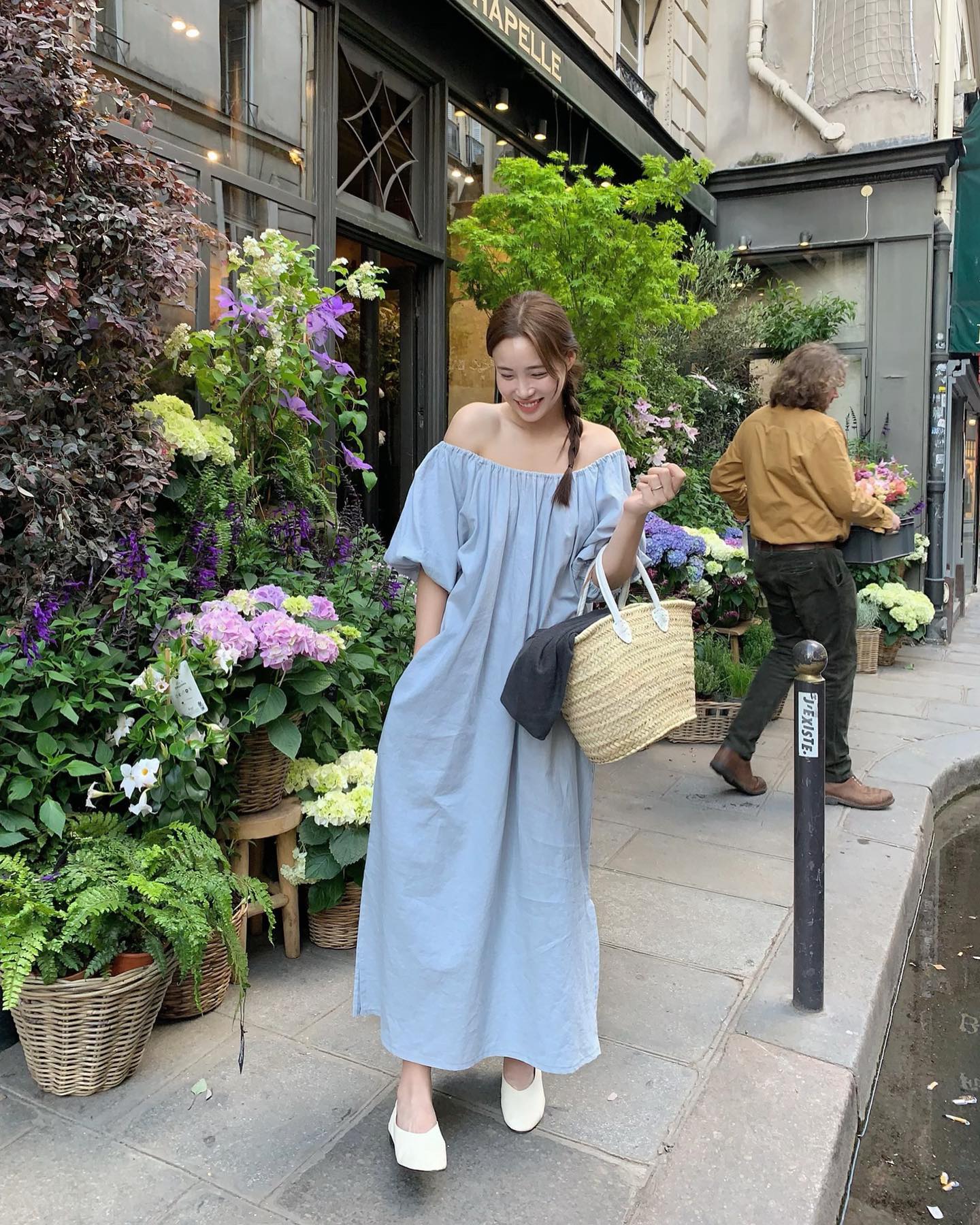 6 mẫu váy siêu nhẹ mát mặc lên amp;#34;như khôngamp;#34;, giúp nàng vượt qua mùa Hè oi bức vẫn xinh hết nấc - 13