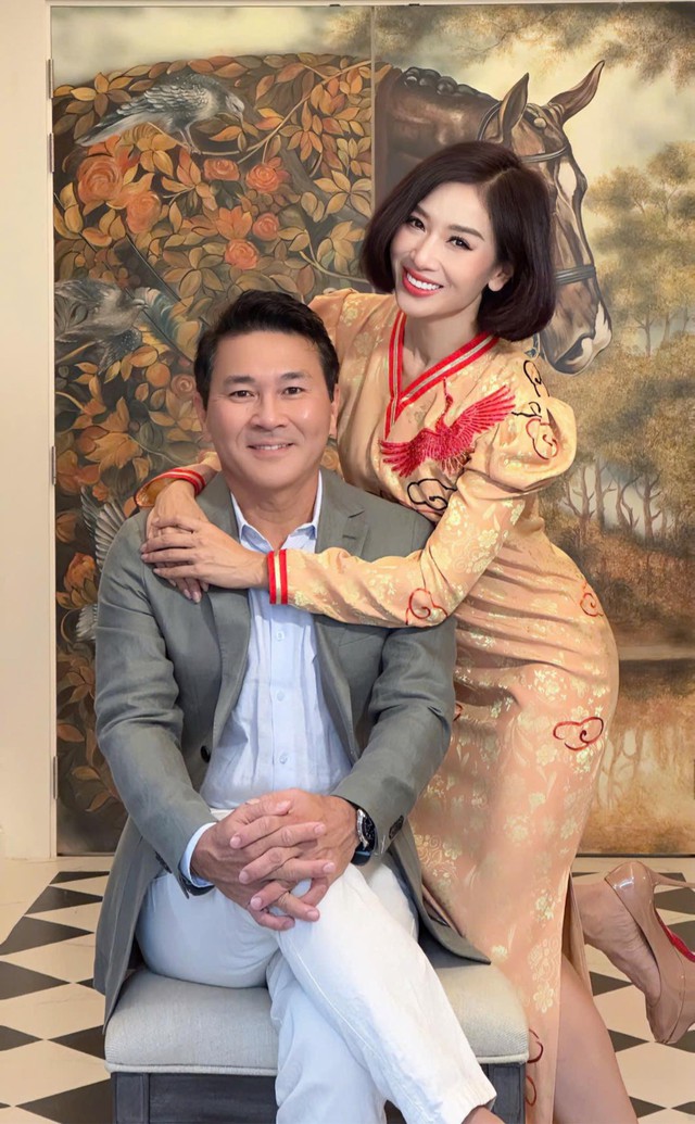 amp;#34;Cô thư ký xinh đẹpamp;#34; là hoa khôi nức tiếng, sinh 2 con cho chồng đại gia vẫn đẹp mê hoặc, U50 có vòng eo 58cm - 9