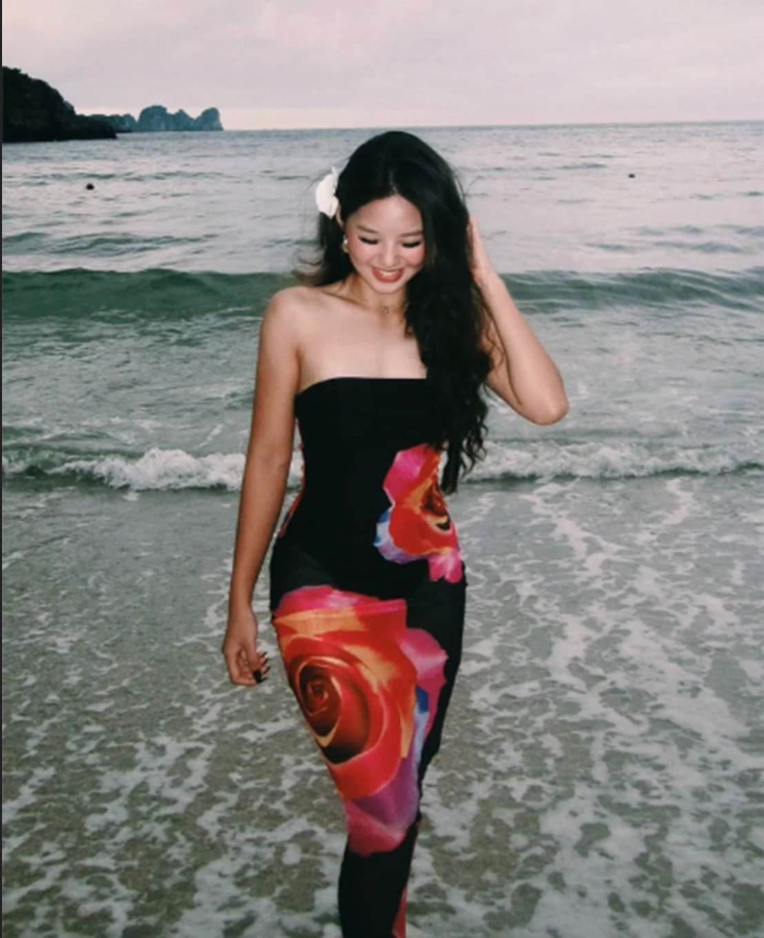 Con gái amp;#34;hoa khôi bóng chuyềnamp;#34; Kim Huệ thừa hưởng gen mẹ, 13 tuổi đã cao gần 1m70, mặt xinh như hoa, bắp tay săn chắc - 18