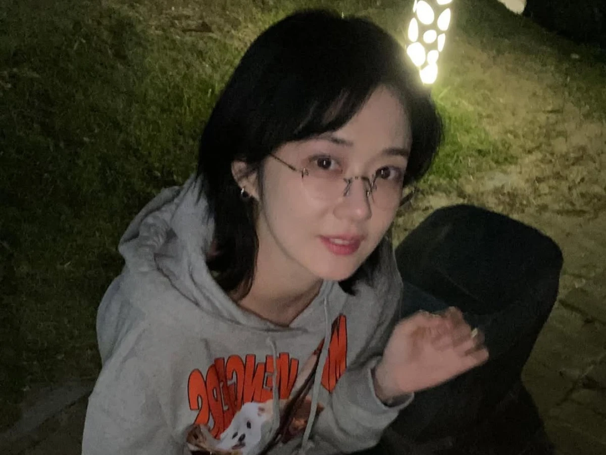 Jang Nara U50 vẫn trẻ trung như thiếu nữ nhờ thường xuyên ăn thực phẩm giàu chất chống oxy hóa.