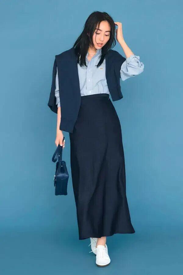 Combo áo sơ mi và chân váy tưởng đơn giản nhưng lại giúp bạn amp;#34;ăn đứtamp;#34; đồng nghiệp nơi công sở - 4