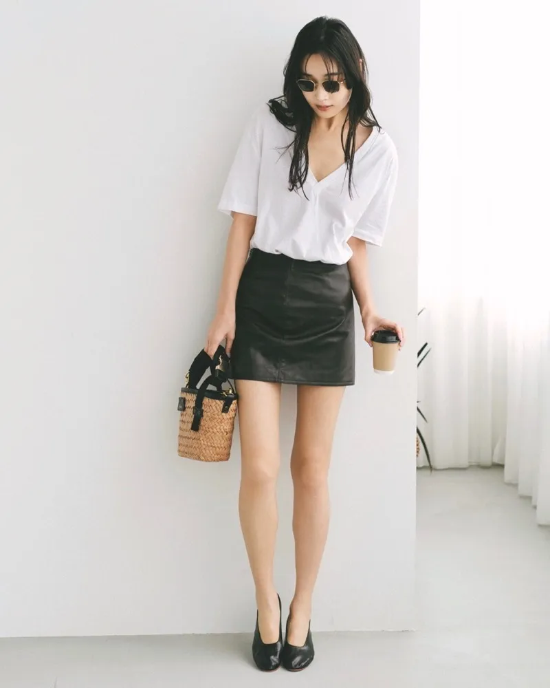 Cùng diện áo thun trắng, người sành thời trang luôn ghi nhớ mẹo này để không bao giờ trông nhàm chán - 8