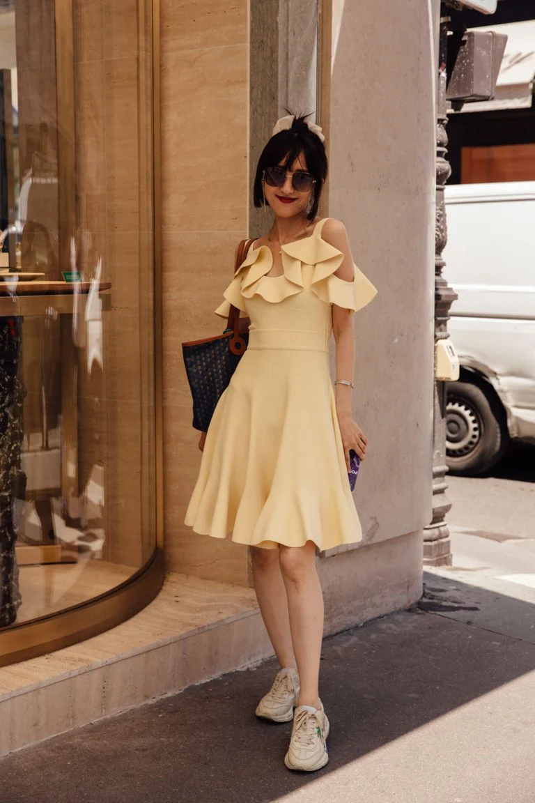 Tạm biệt đen, trắng và xám, đây là 6 gam màu tươi sáng được dự đoán amp;#34;làm mưa làm gióamp;#34; Hè 2026 - 15