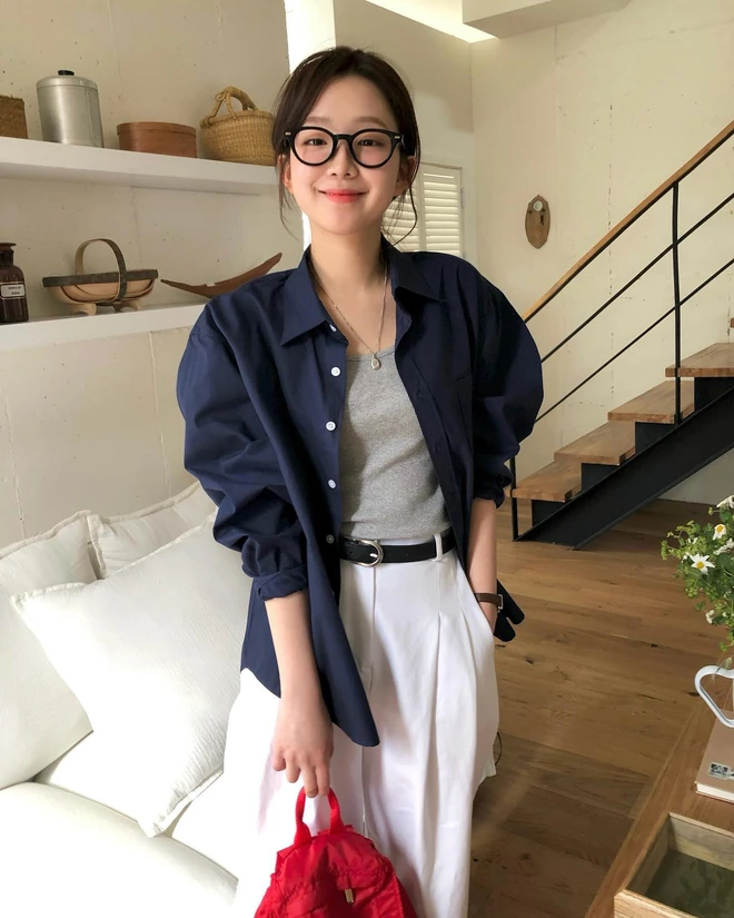 4 mẫu áo che bắp tay mỡ đáng sắm nhất mùa Hè, chống nắng tốt, diện kiểu gì cũng xinh - 14