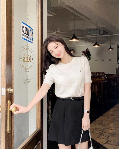 4 công thức mặc đồ Hè amp;#34;hack dángamp;#34; đỉnh cao, dù nàng 1m50 hay 1m70 diện lên cũng đẹp tức thì - 2