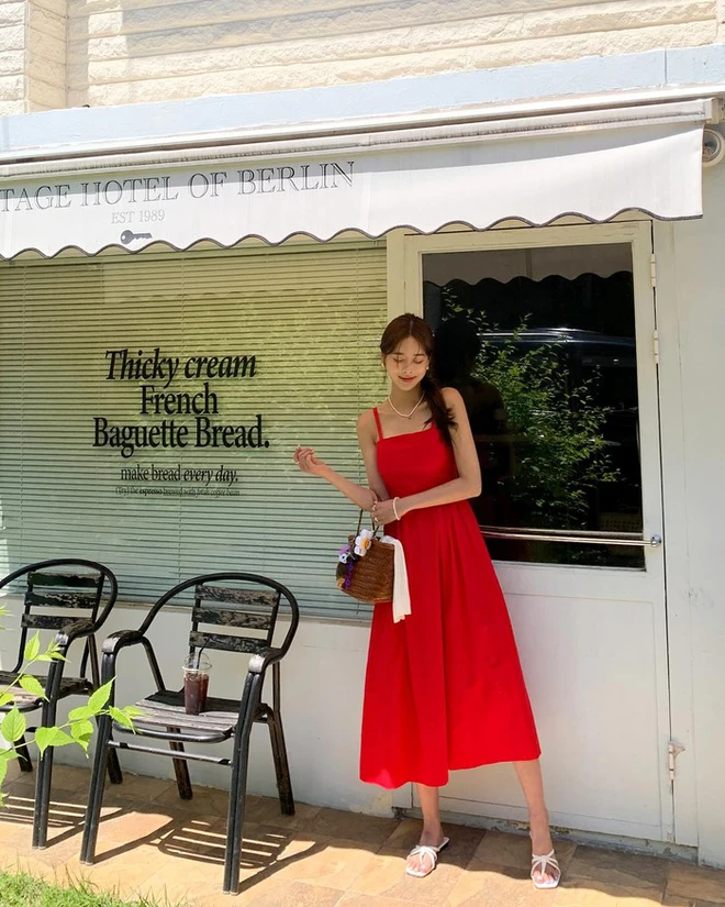 6 mẫu váy siêu nhẹ mát mặc lên amp;#34;như khôngamp;#34;, giúp nàng vượt qua mùa Hè oi bức vẫn xinh hết nấc - 3