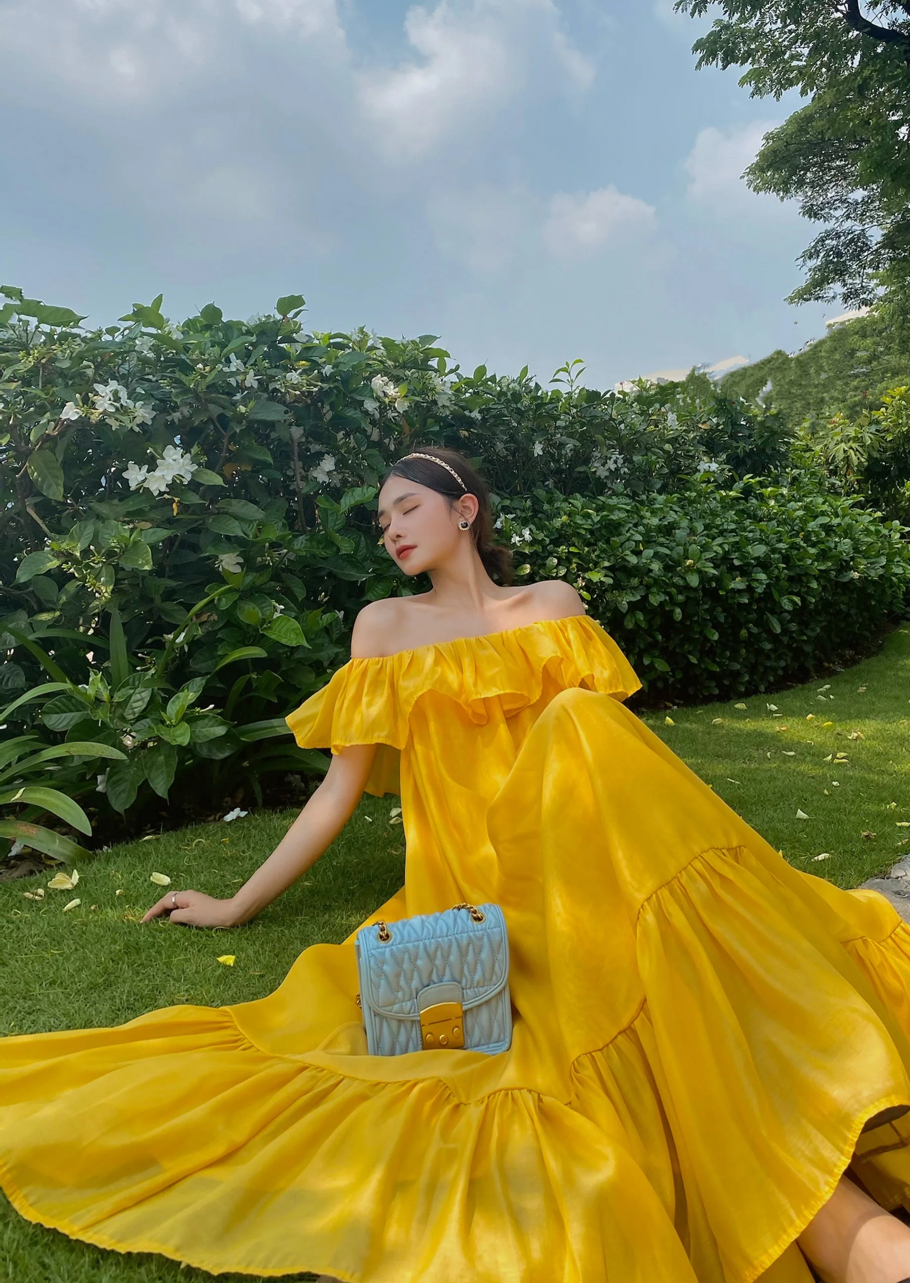 6 mẫu váy siêu nhẹ mát mặc lên amp;#34;như khôngamp;#34;, giúp nàng vượt qua mùa Hè oi bức vẫn xinh hết nấc - 6