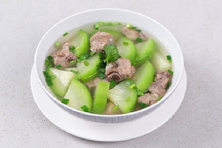 Canh xương nấu lúc nào cũng tanh nồng, hóa ra nhiều người cho 3 thứ này vào hầm chung - 6