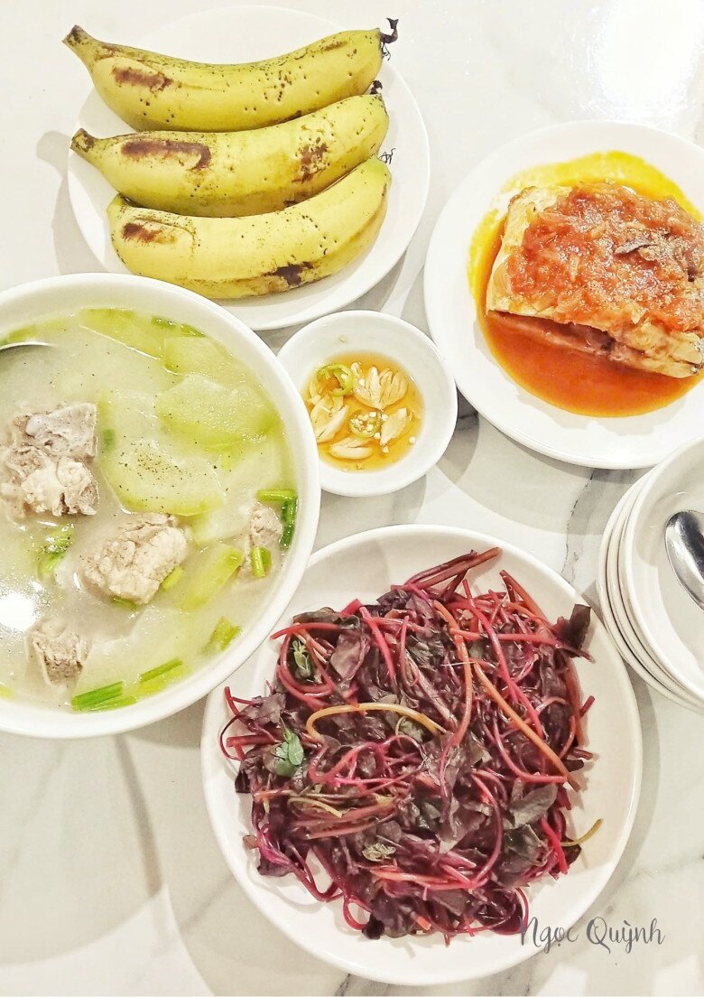 amp;#34;Đầu hàngamp;#34; với mâm cơm 50k, mẹ đảm Đà Nẵng vào bếp nấu loạt cơm 3 người từ 80-100k cực ngon và chất lượng - 10