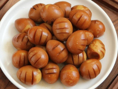 Loại quả bé xíu nhưng ngon và bổ dưỡng, kho một đĩa đầy thế này chỉ hết vài chục nghìn mà ăn no căng bụng