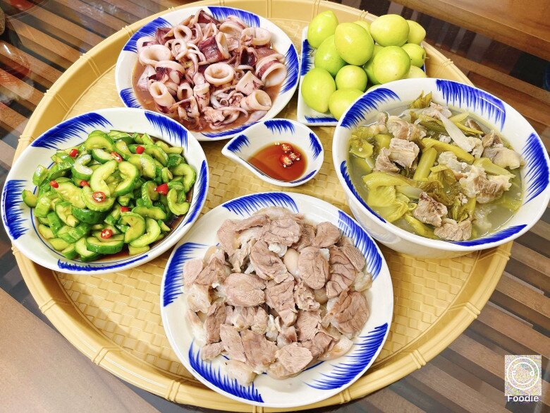 Bữa tối cực ngon cho cả nhà.