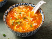Bếp Eva - Nấu canh cà chua trứng mãi vẫn tanh, nhớ mẹo này canh nổi vân cực đẹp, thơm phưng phức